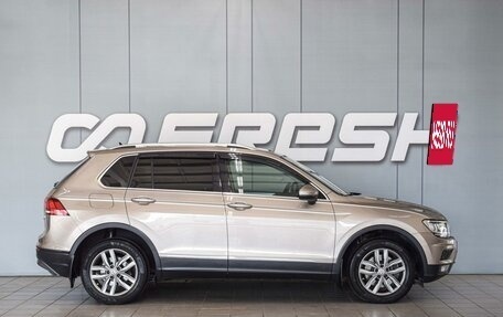 Volkswagen Tiguan II, 2018 год, 2 660 000 рублей, 5 фотография