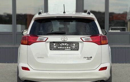 Toyota RAV4, 2013 год, 1 990 000 рублей, 9 фотография