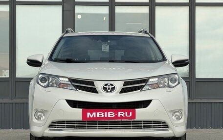 Toyota RAV4, 2013 год, 1 990 000 рублей, 4 фотография