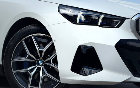 BMW 5 серия, 2025 год, 7 200 000 рублей, 2 фотография