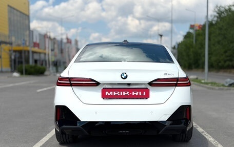 BMW 5 серия, 2025 год, 7 200 000 рублей, 12 фотография