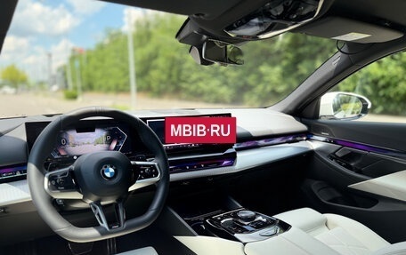 BMW 5 серия, 2025 год, 7 200 000 рублей, 22 фотография