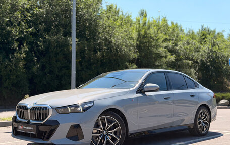 BMW 5 серия, 2025 год, 7 100 000 рублей, 7 фотография