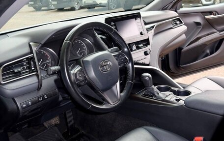 Toyota Camry, 2022 год, 2 930 000 рублей, 13 фотография