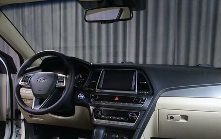 Hyundai Sonata VII, 2018 год, 1 599 000 рублей, 5 фотография