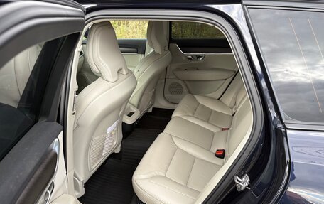 Volvo V90 Cross Country I рестайлинг, 2019 год, 2 990 000 рублей, 18 фотография