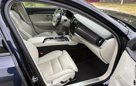 Volvo V90 Cross Country I рестайлинг, 2019 год, 2 990 000 рублей, 16 фотография