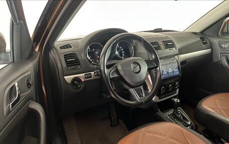 Skoda Yeti I рестайлинг, 2014 год, 900 000 рублей, 8 фотография