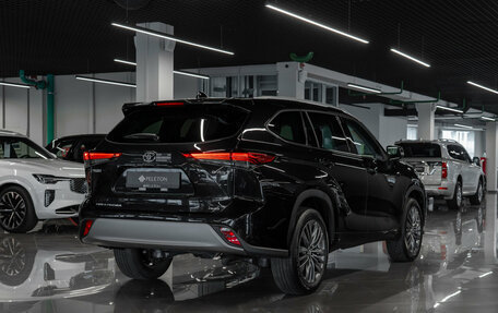 Toyota Highlander, 2026 год, 5 850 000 рублей, 5 фотография