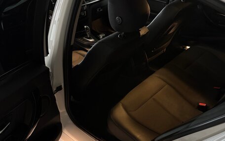 BMW 3 серия, 2017 год, 2 395 000 рублей, 9 фотография