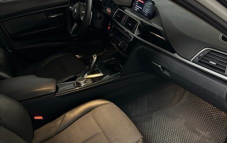 BMW 3 серия, 2017 год, 2 395 000 рублей, 12 фотография