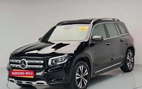 Mercedes-Benz GLB, 2023 год, 4 950 008 рублей, 2 фотография