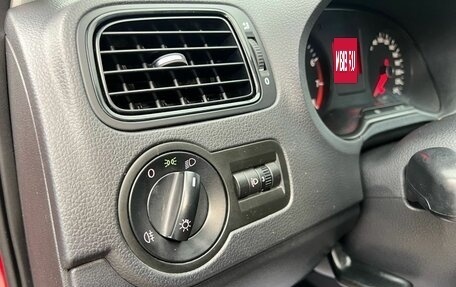 Volkswagen Polo VI (EU Market), 2011 год, 566 100 рублей, 14 фотография