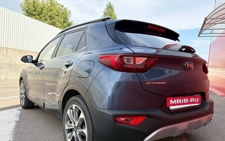 KIA Stonic, 2020 год, 2 000 000 рублей, 3 фотография