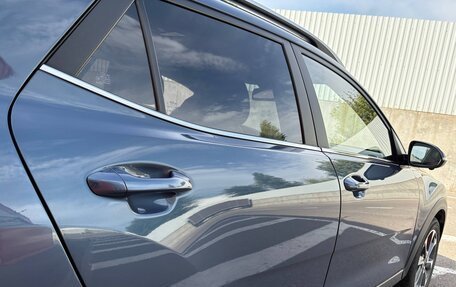 KIA Stonic, 2020 год, 2 000 000 рублей, 28 фотография