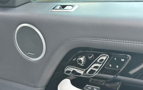 Land Rover Range Rover IV рестайлинг, 2019 год, 7 700 000 рублей, 17 фотография