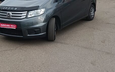 Honda Freed I, 2011 год, 916 000 рублей, 3 фотография