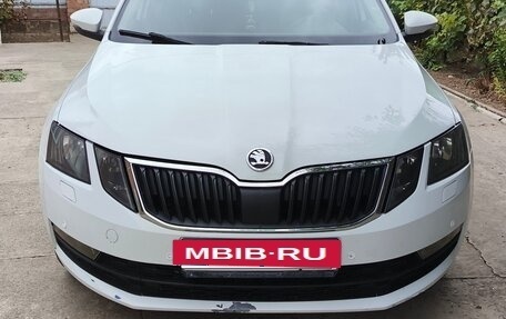 Skoda Octavia, 2017 год, 1 100 000 рублей, 2 фотография