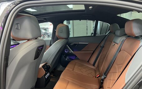 BMW 5 серия, 2025 год, 9 450 000 рублей, 15 фотография