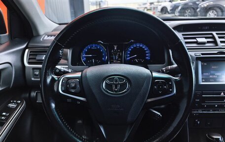Toyota Camry, 2018 год, 1 799 000 рублей, 7 фотография