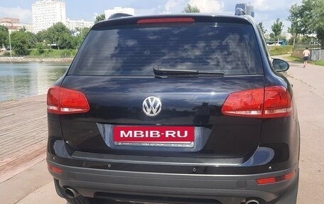 Volkswagen Touareg III, 2015 год, 2 600 000 рублей, 4 фотография