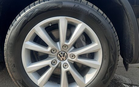 Volkswagen Touareg III, 2015 год, 2 600 000 рублей, 17 фотография