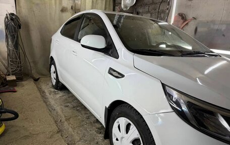 KIA Rio III рестайлинг, 2017 год, 600 000 рублей, 4 фотография