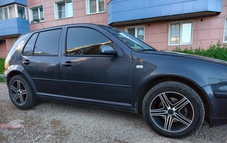Volkswagen Golf IV, 2001 год, 500 000 рублей, 2 фотография