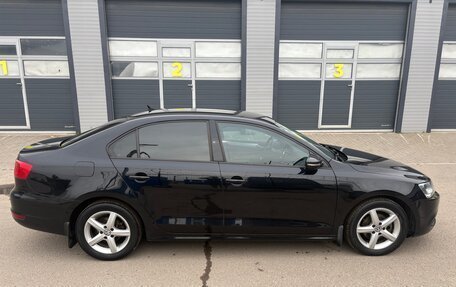 Volkswagen Jetta VI, 2012 год, 1 000 000 рублей, 7 фотография