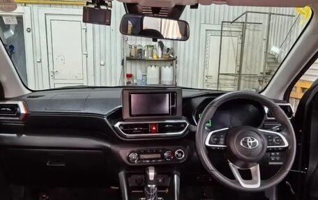 Toyota Raize I, 2020 год, 1 750 000 рублей, 8 фотография