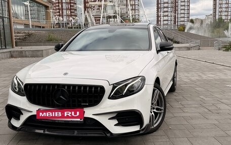 Mercedes-Benz E-Класс, 2020 год, 4 200 000 рублей, 2 фотография