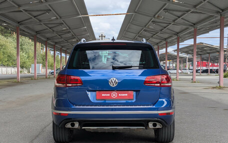 Volkswagen Touareg III, 2016 год, 2 880 000 рублей, 6 фотография