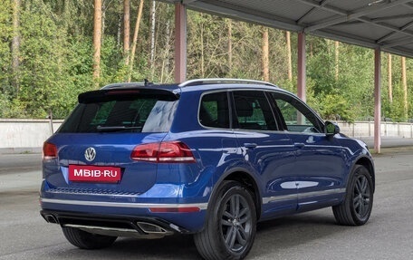 Volkswagen Touareg III, 2016 год, 2 880 000 рублей, 7 фотография
