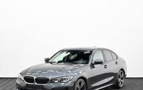 BMW 3 серия, 2019 год, 2 185 000 рублей, 3 фотография