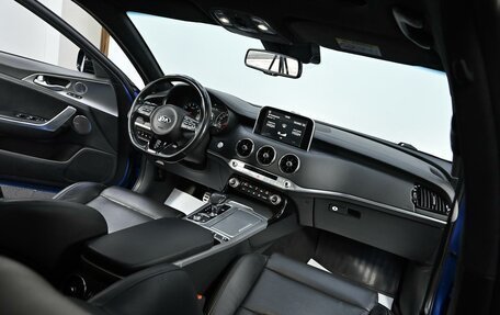 KIA Stinger I, 2018 год, 2 075 000 рублей, 6 фотография