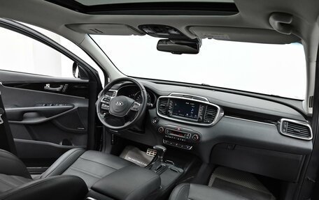 KIA Sorento III Prime рестайлинг, 2018 год, 2 425 000 рублей, 5 фотография