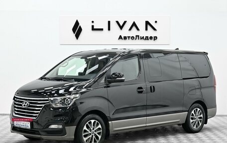 Hyundai Grand Starex Grand Starex I рестайлинг 2, 2018 год, 2 695 000 рублей, 3 фотография