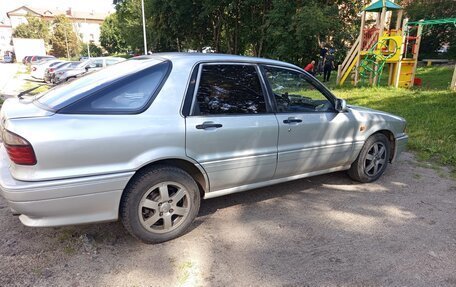 Mitsubishi Galant VIII, 1989 год, 165 000 рублей, 2 фотография