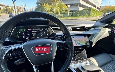 Audi e-tron I, 2020 год, 4 790 000 рублей, 7 фотография