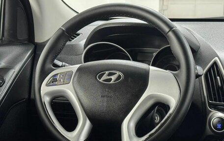 Hyundai ix35 I рестайлинг, 2010 год, 1 040 000 рублей, 12 фотография