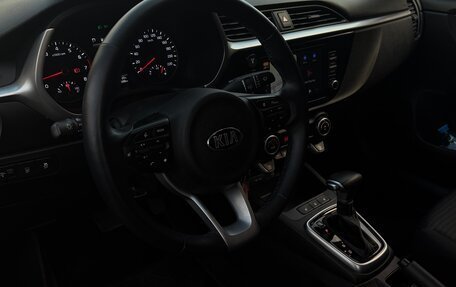 KIA Rio IV, 2020 год, 1 570 000 рублей, 9 фотография