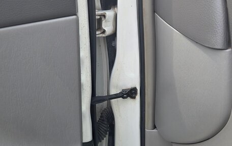 Toyota Sienna II рестайлинг, 2007 год, 1 900 000 рублей, 34 фотография