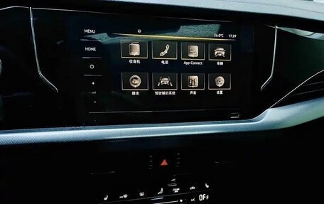 Volkswagen Passat B8 рестайлинг, 2023 год, 2 370 000 рублей, 12 фотография