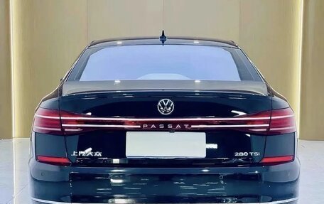 Volkswagen Passat B8 рестайлинг, 2023 год, 2 370 000 рублей, 4 фотография