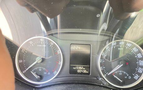 Skoda Octavia, 2012 год, 750 000 рублей, 10 фотография