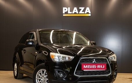 Mitsubishi ASX I рестайлинг, 2013 год, 900 000 рублей, 2 фотография