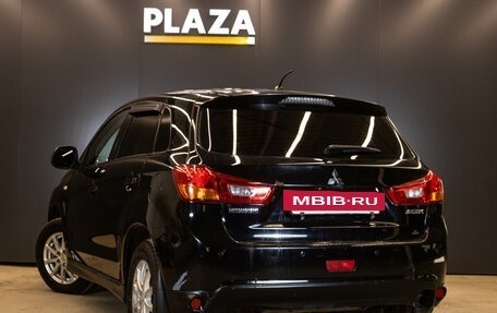 Mitsubishi ASX I рестайлинг, 2013 год, 900 000 рублей, 3 фотография