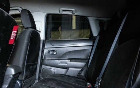Mitsubishi ASX I рестайлинг, 2013 год, 900 000 рублей, 10 фотография