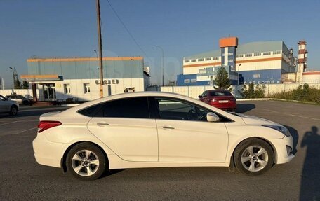 Hyundai i40 I рестайлинг, 2015 год, 1 200 000 рублей, 3 фотография