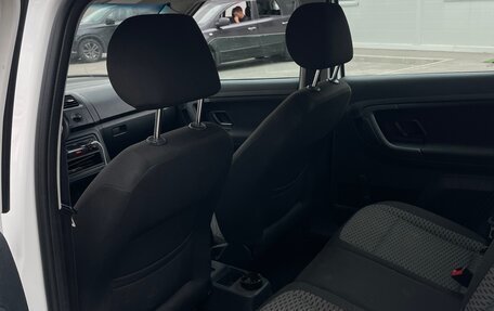 Skoda Fabia II, 2012 год, 420 000 рублей, 13 фотография